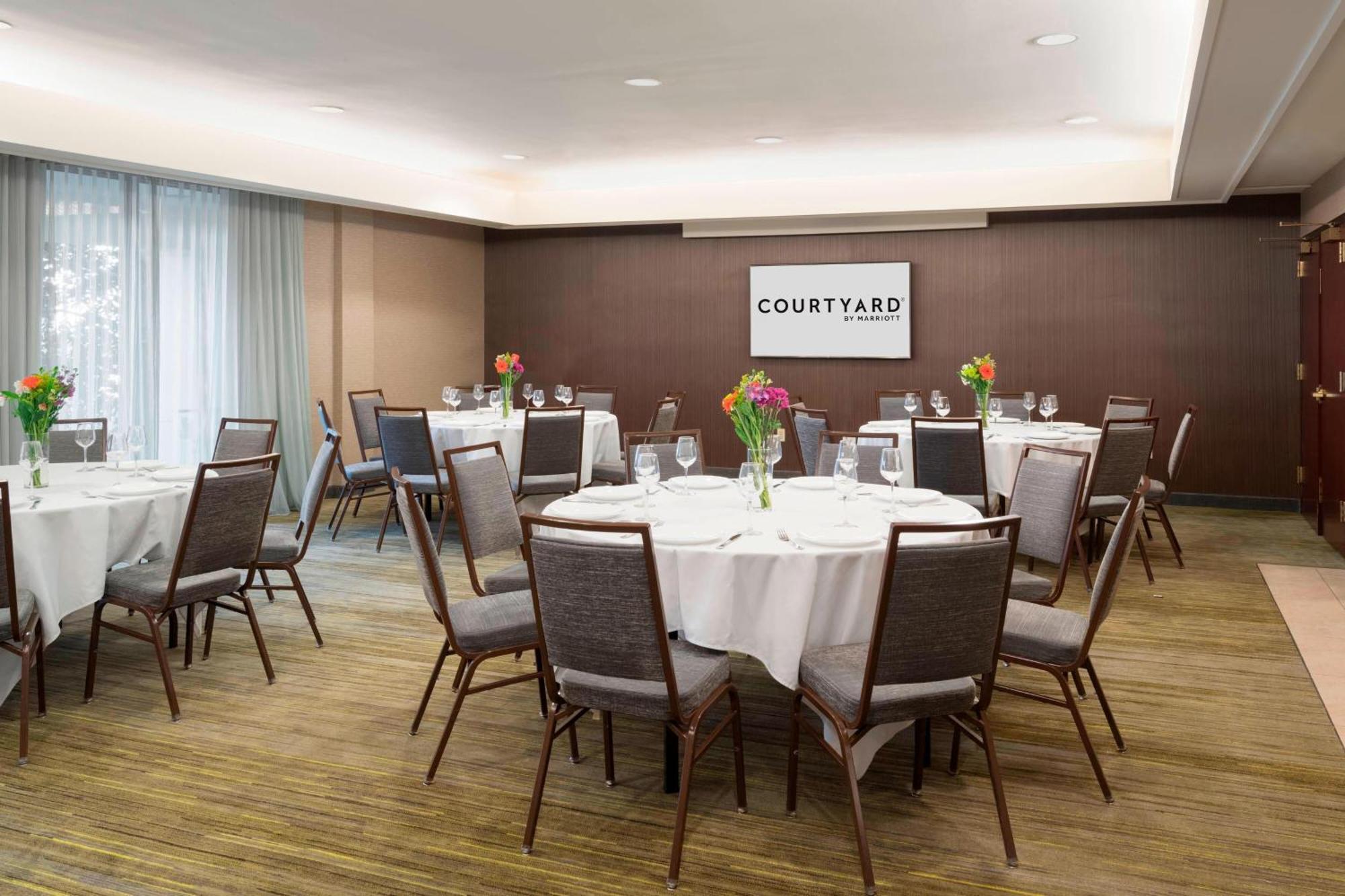 Courtyard By Marriott Принстон Экстерьер фото