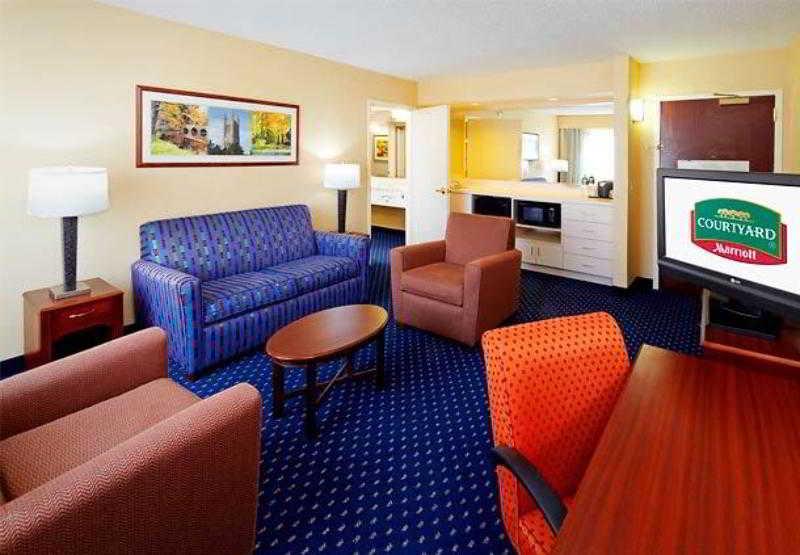 Courtyard By Marriott Принстон Номер фото